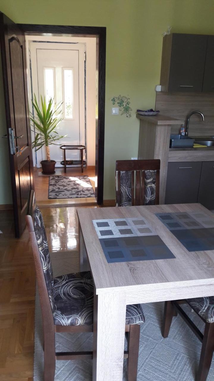 Apartmani V&F Vrnjačka Banja Esterno foto