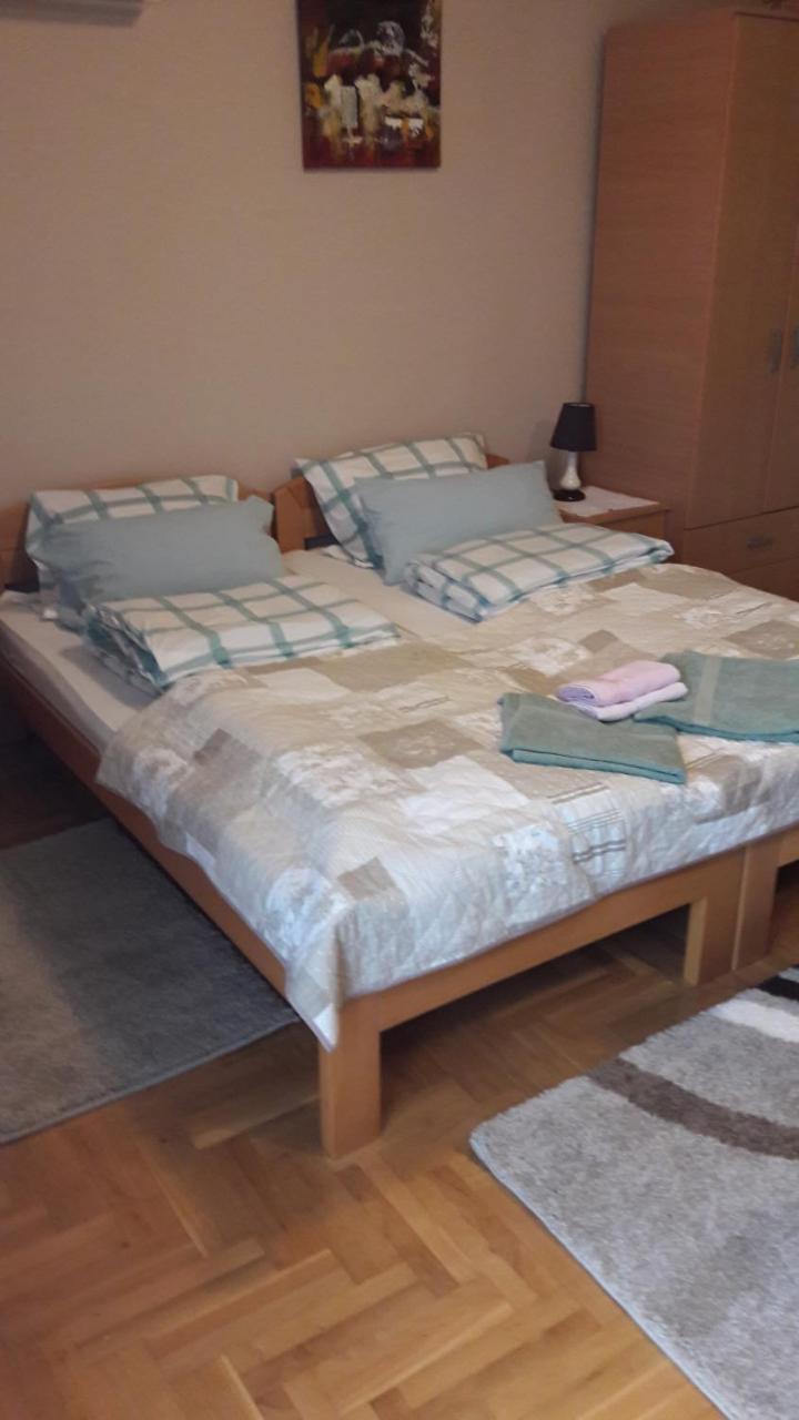 Apartmani V&F Vrnjačka Banja Esterno foto
